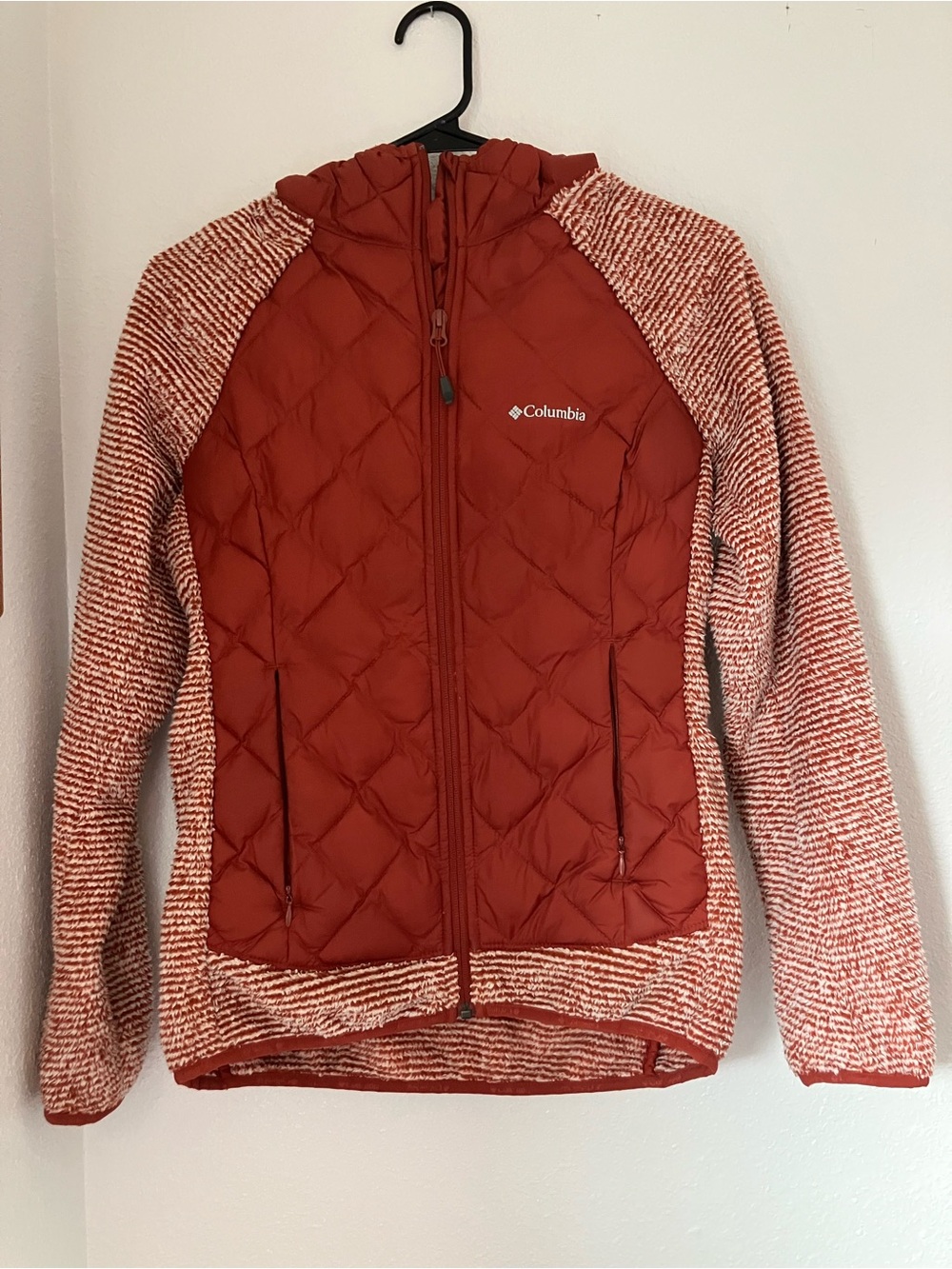 Columbia Women’s Rust Red Quilted Hybrid Puffer Jacket
